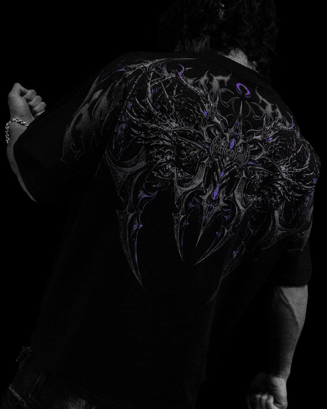 Shadow Monarch Oversized T shirt DUSK.webp Shadow Monarch Oversized T shirt DUSK.webp